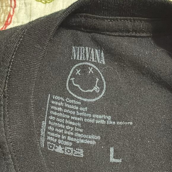 Nirvana Unplugged in New York size large black T-Shirt short sleeve music rock - Picture 6 of 9
